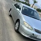 للبيع كامري موديل 2006 قير عادي نضيفه جدا