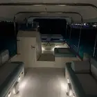 قارب طراد رحلات بحرية صيد نزهه حفلات تعليم قيادة سباحه