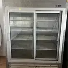 ثلاجات عرض للبيع