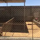 حظائر غنم و شبك طيور