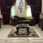 طقم كنب للبيع جودته عاليه ولون مميز