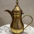 دلة قهوة نحاس