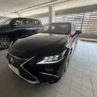 تم البيع لكزس ES350 2019