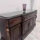 طاولة طعام مع 10 كراسي وبوفية