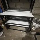طاولات للبيع