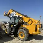 ايجار رافعه JCB تلسكوبي