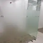 عازل حراري للزجاج