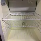 ثلاجة عرض وغرف نوم