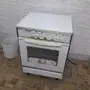 ثلاجه و شولة طبخ 4 عيون للبيع