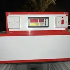 فقاسة 3000 نظيفة جدا وتاج 99