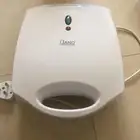 جهاز صانعة دونات وجهاز معجنات وفطائر