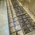 ديكورات محل ذهب