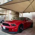 موستنق