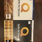 كتاب جامعي ريدينق وليسينق والكود مستخدم نظيف الكتاب ومحلول