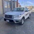 هايلكس 2023 بنزين غماره ممشى 124000 كل شي وكاله سعودي