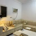 كنب البيع العضر 3في 90 متر طول 3 متر الكنب جديد مع طاوله