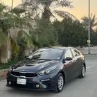 كيا سيراتو 2019عداد قليل وشبه جديده