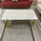 طاولة مجلس رخامية