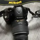 لهواة التصوير كاميرا نيكون (Nikon) بحالة ممتازة جدا