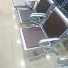 كراسي انتظار جلد جديد بالكرتون
