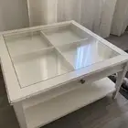 طاولة كبيرة