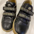 بسعر رمزي  حذاء ماركه