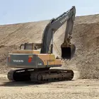 مطلوب للشراء بوكلين فولفو او هونداي