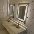 للبيع