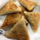 سمبوسه جاهز ومفرزن