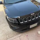 موتر للبيع جيب كومباس نظيف وموتر لا يشكو من شي 4 سلندر