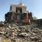 معدات و بوكلين لهدم جميع المباني دون مقابل