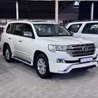 نبيع لاند كروزر 2016 VXR1 شبه مخزن ( تم البيع ) .