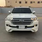 جيب لاندكرزور فل كامل 8 سلندر نظيف جدا