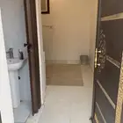 غرفه مفروشة مع حمام للايجار الشهري