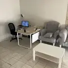 اغراض مكتب للبيع