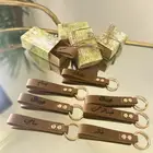 ميداليات بالاسم توزيعات