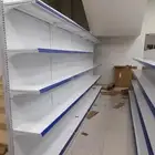 رفوف سوبر ماركت وصيدليه وبقالات