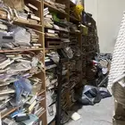 كتب وعربيات أطفال وأوني منزليه كميات كبيره