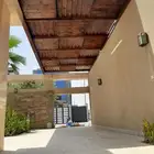 جلسات خشبيه ومظلات بافخم التصاميم الهندسية