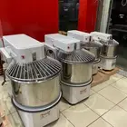 عجانات حلزوني قدر متحرك أحجام مختلفة