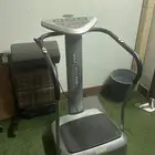 جهاز هزاز للتخسيس وشد الجسم