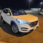 هونداي توسان 2018 قمة في النظافة ( تم البيع ).