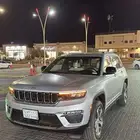 جيب شروكي 2023 موصفات خاصه
