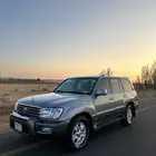 لاندكروزر VXR موديل 2005 V8