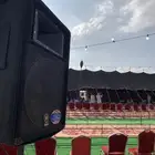 للايجار سمعات ياماها ومايكات ومنبر زجاجي ويوجد تصوير ومنتاج