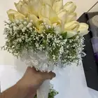مسكة عروسة زواج ورد صناعي فاخر