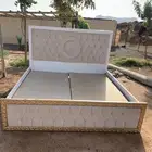 سرير غرفه للبيع