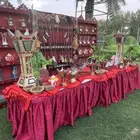 قهوجي وصبابين رجال ونساء