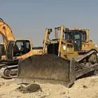 للإيجار بلدوزر