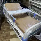 سرير طبي كهربائي